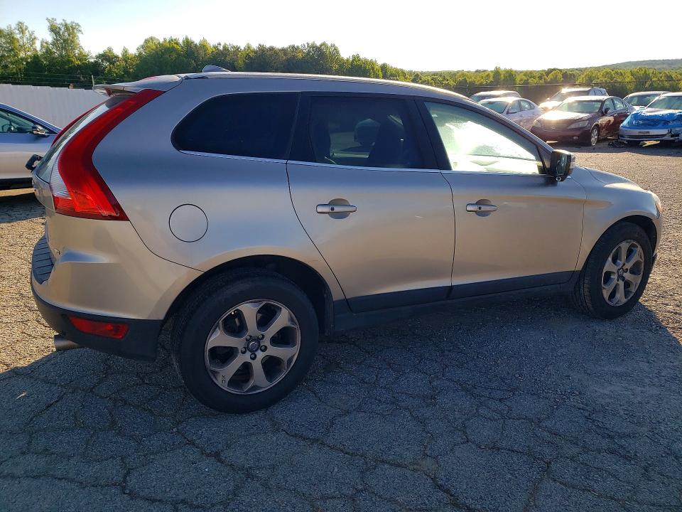 2013 Volvo Xc60 მანქანა იყიდება აუქციონზე, vin: YV4952DZ0D2415789, აუქციონის ნომერი: 53718956