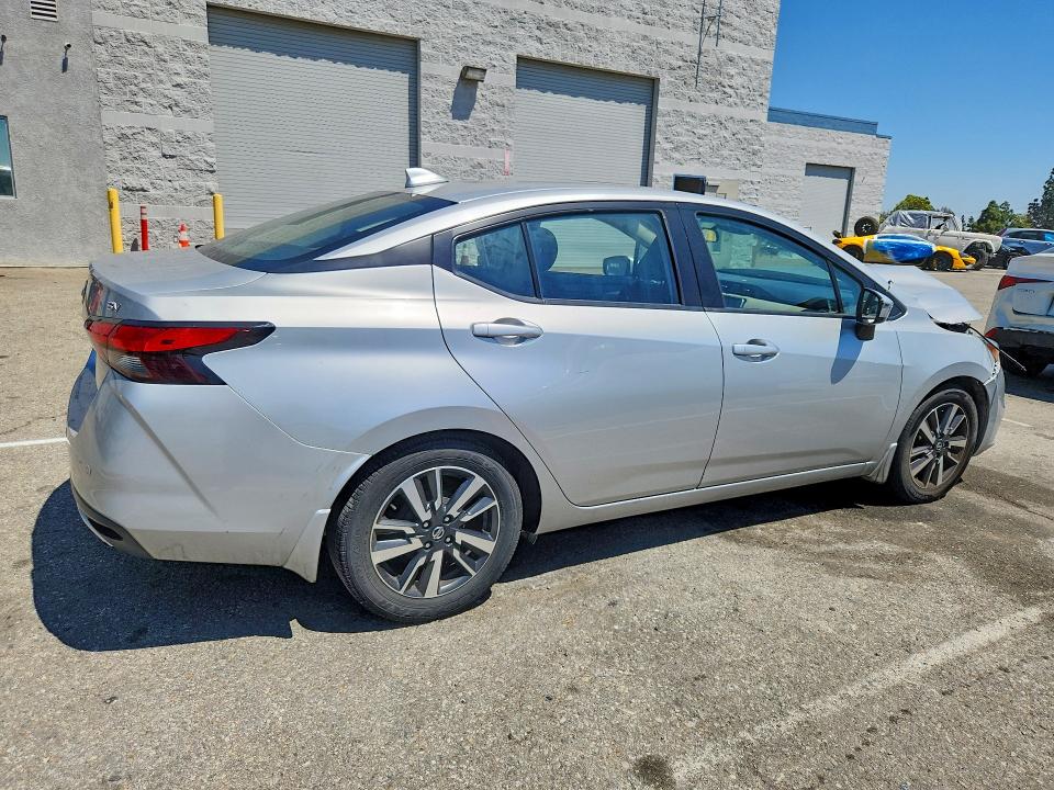53122896 :رقم المزاد ، 3N1CN8EV4LL868398 vin ، 2020 Nissan Versa مزاد بيع
