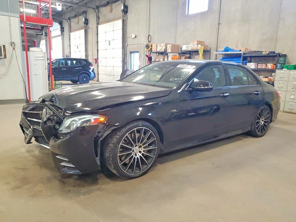 53036446 :رقم المزاد ، WDDZF6BB3KA490492 vin ، 2019 Mercedes-benz E مزاد بيع