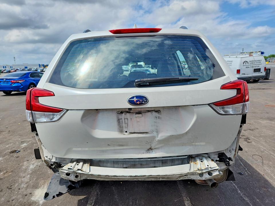 54005326 :رقم المزاد ، JF2SKADC9MH538539 vin ، 2021 Subaru Forester مزاد بيع