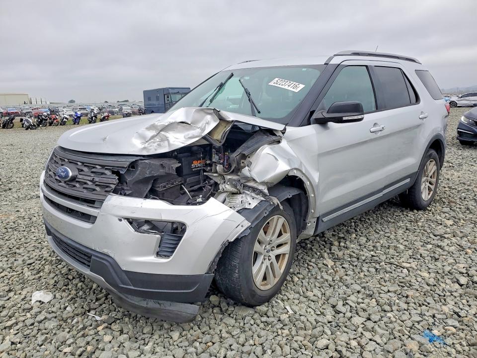 52237416 :رقم المزاد ، 1FM5K8D8XJGC16134 vin ، 2018 Ford Explorer مزاد بيع