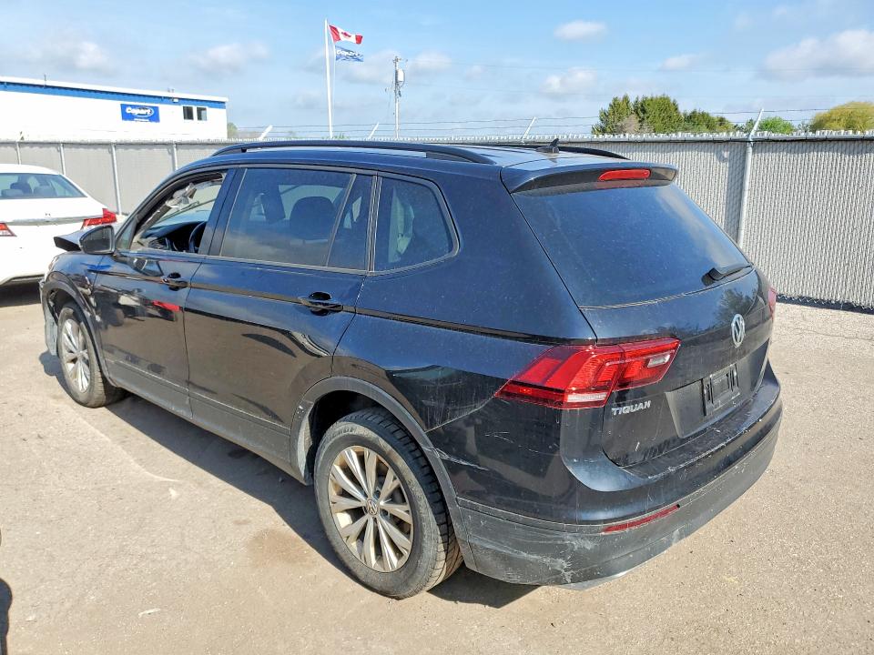 Продажа на аукционе авто 2018 Volkswagen Tiguan, vin: 3VV0B7AX5JM008089, номер лота: 52307826