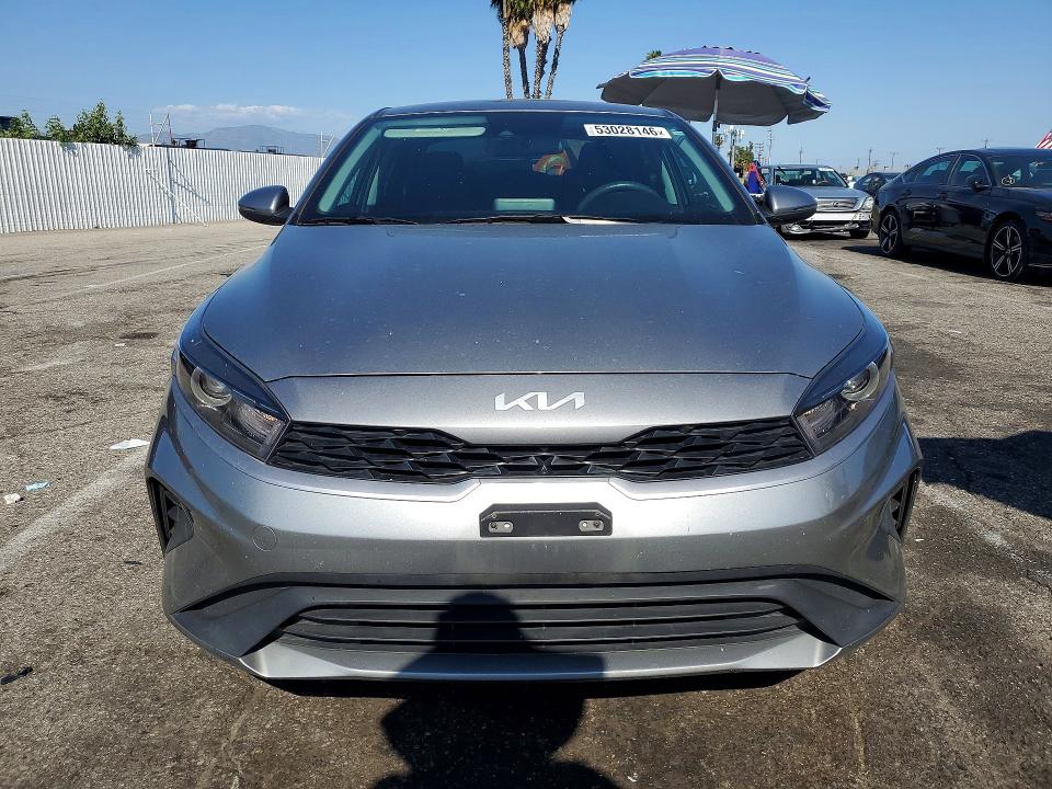 53028146 :رقم المزاد ، 3KPF24AD9PE587135 vin ، 2023 Kia Forte مزاد بيع