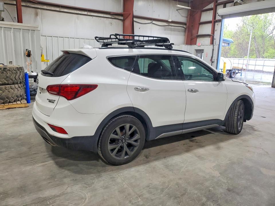 53343706 :رقم المزاد ، 5XYZWDLA8HG385833 vin ، 2017 Hyundai Santa Fe Sport مزاد بيع