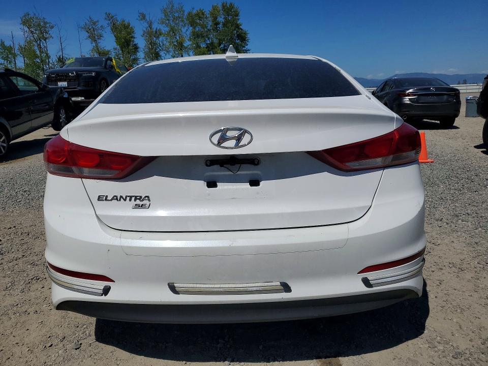 2017 Hyundai Elantra მანქანა იყიდება აუქციონზე, vin: 5NPD74LF9HH092518, აუქციონის ნომერი: 52342816