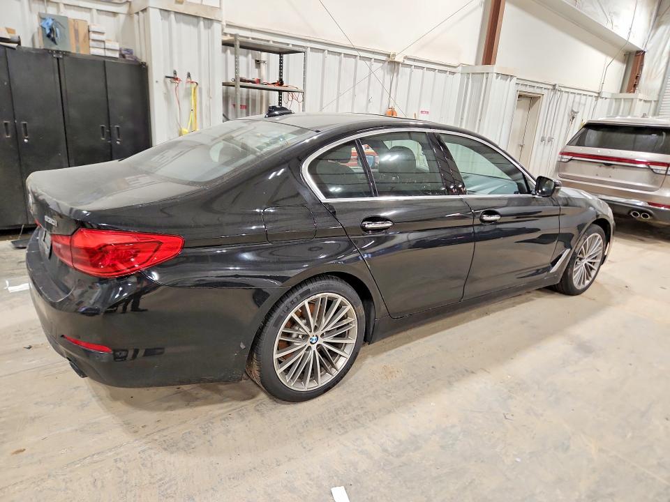 2017 Bmw 530 მანქანა იყიდება აუქციონზე, vin: WBAJA5C3XHG894013, აუქციონის ნომერი: 52469496