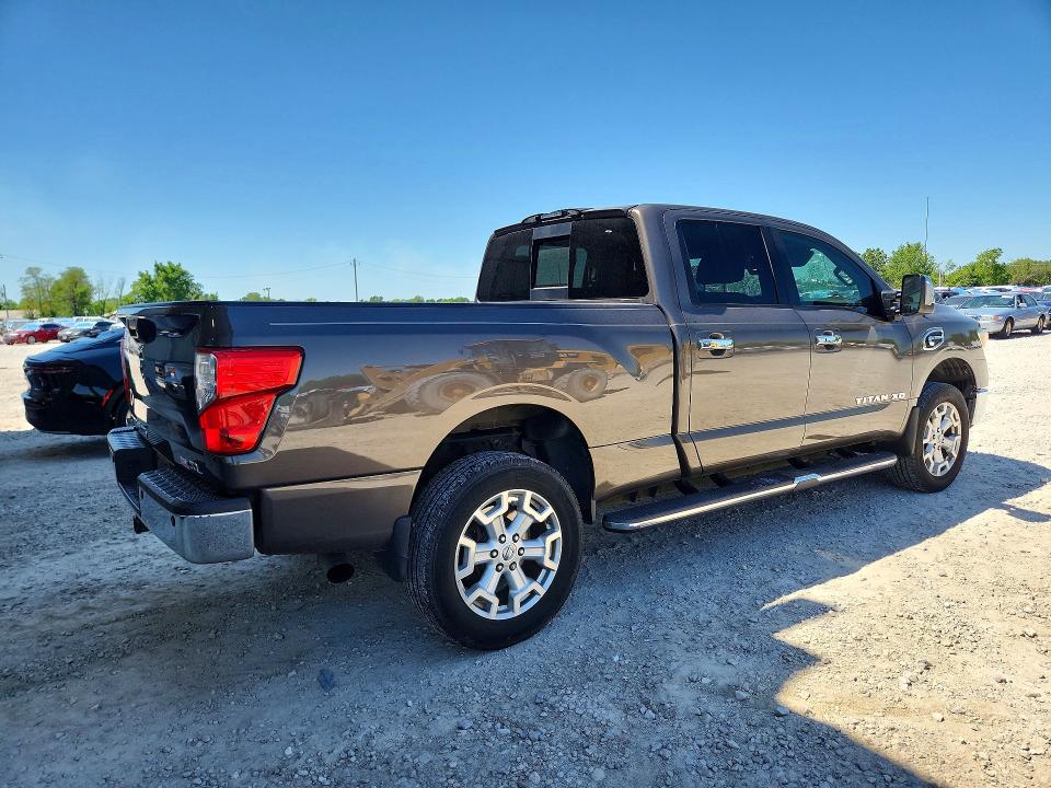 53272476 :رقم المزاد ، 1N6BA1F2XGN505378 vin ، 2016 Nissan Titan Xd مزاد بيع