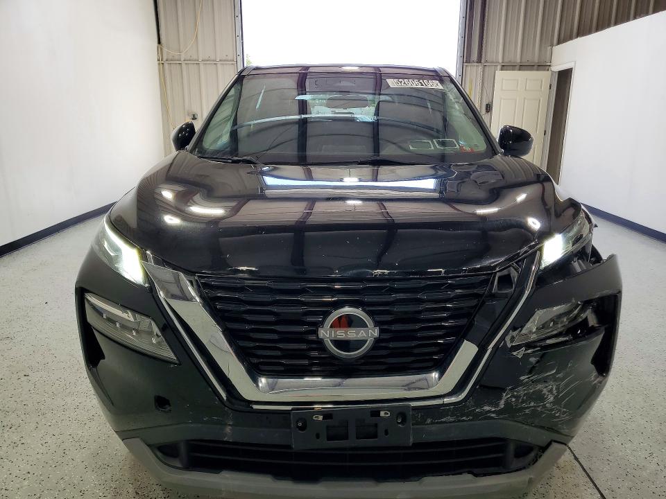 52606166 :رقم المزاد ، 5N1BT3BB1PC849185 vin ، 2023 Nissan Rogue مزاد بيع