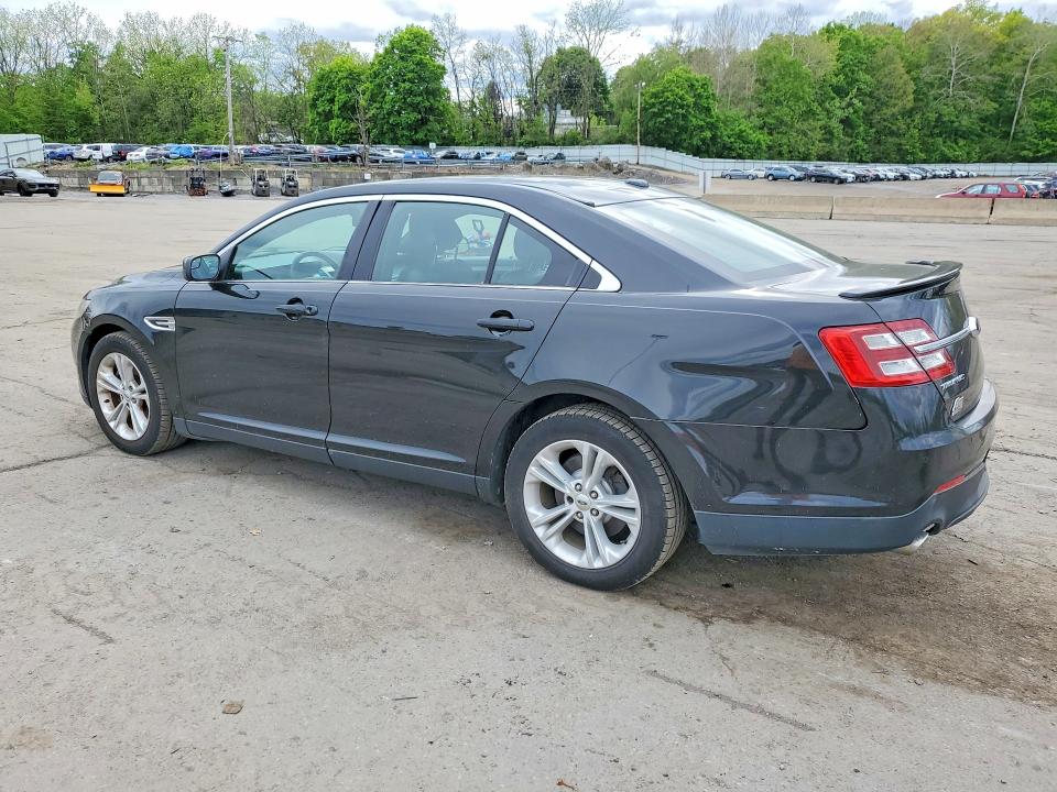 52920446 :رقم المزاد ، 1FAHP2E81FG108416 vin ، 2015 Ford Taurus مزاد بيع