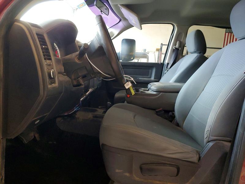 51187916 :رقم المزاد ، 3C6UR5CL3DG611689 vin ، 2013 Ram 2500 مزاد بيع