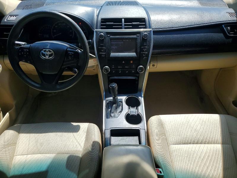 54052676 :رقم المزاد ، 4T1BF1FKXFU110573 vin ، 2015 Toyota Camry مزاد بيع