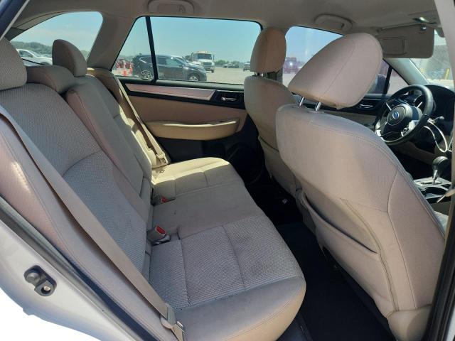 Продаж на аукціоні авто 2018 Subaru Outback, vin: 4S4BSAFC6J3390608, номер лоту: 49685726