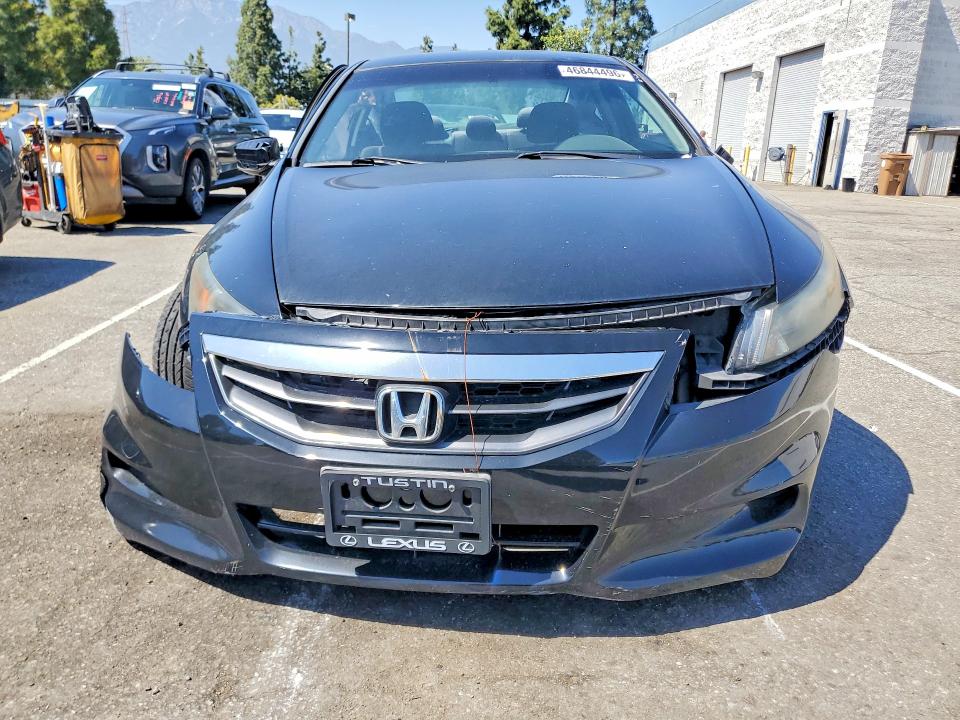 46844496 :رقم المزاد ، 1HGCS1B37CA008651 vin ، 2012 Honda Accord مزاد بيع