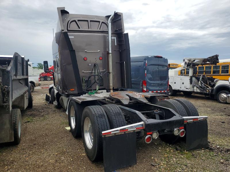 Продажа на аукционе авто 2017 Peterbilt 579, vin: 1NPBGGGG80D455616, номер лота: 53723836