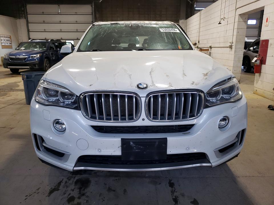53850496 :رقم المزاد ، 5UXKR0C58F0P07327 vin ، 2015 Bmw X5 مزاد بيع