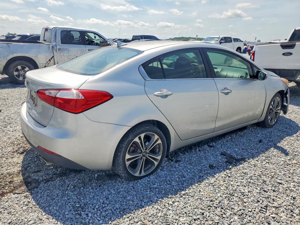 2016 Kia Forte მანქანა იყიდება აუქციონზე, vin: KNAFX4A84G5529513, აუქციონის ნომერი: 53540106