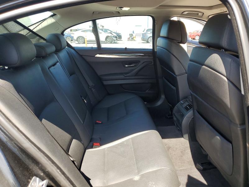 54864366 :رقم المزاد ، WBAFR1C57BC260181 vin ، 2011 Bmw 528 مزاد بيع
