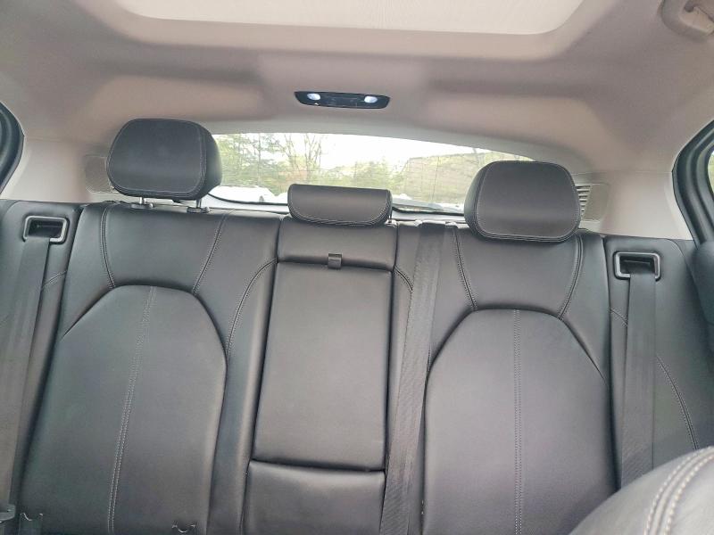 52447536 :رقم المزاد ، ZASPAKBN7K7C34217 vin ، 2019 Alfa Romeo Stelvio مزاد بيع