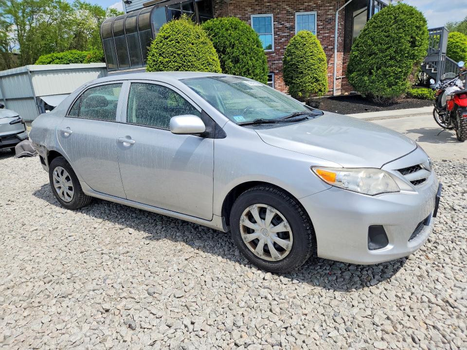 Продажа на аукционе авто 2013 Toyota Corolla, vin: 2T1BU4EE2DC071088, номер лота: 54047026