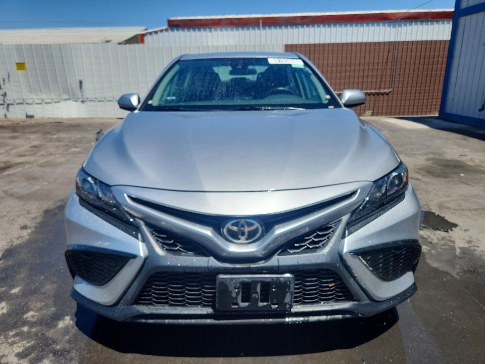 Aukcja sprzedaży 2021 Toyota Camry, vin: 4T1G11AK3MU532239, numer aukcji: 55195806