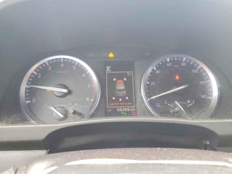 54898556 :رقم المزاد ، 5TDYZRFH2KS329101 vin ، 2019 Toyota Highlander مزاد بيع