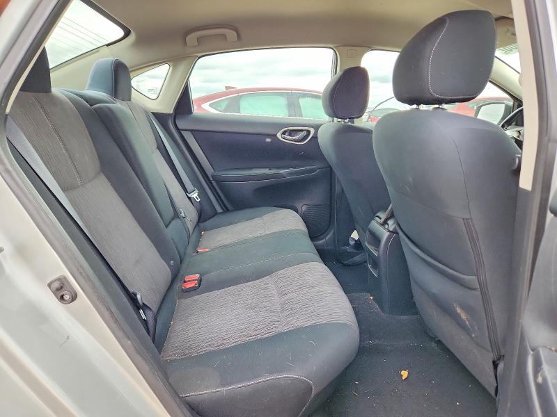 2015 Nissan Sentra მანქანა იყიდება აუქციონზე, vin: 3N1AB7AP7FY348558, აუქციონის ნომერი: 54132086
