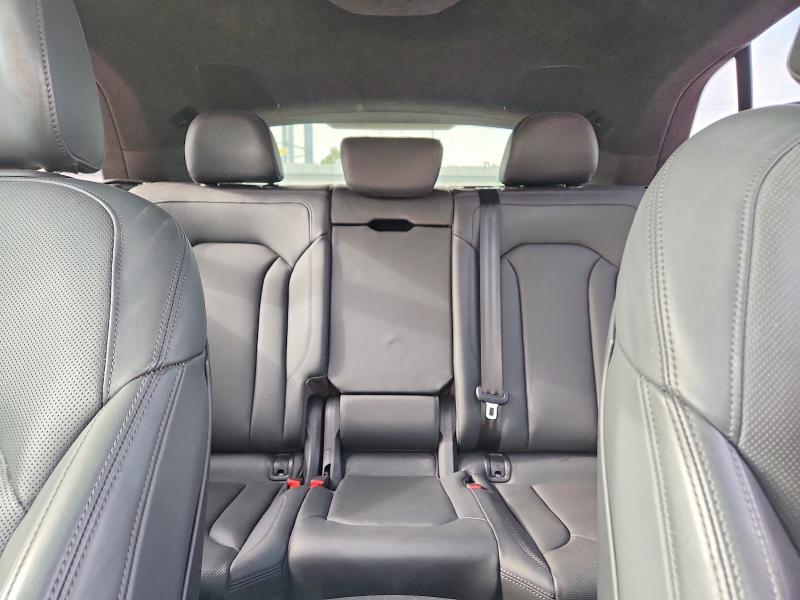 53747066 :رقم المزاد ، WA1FVAF11KD004582 vin ، 2019 Audi Q8 مزاد بيع