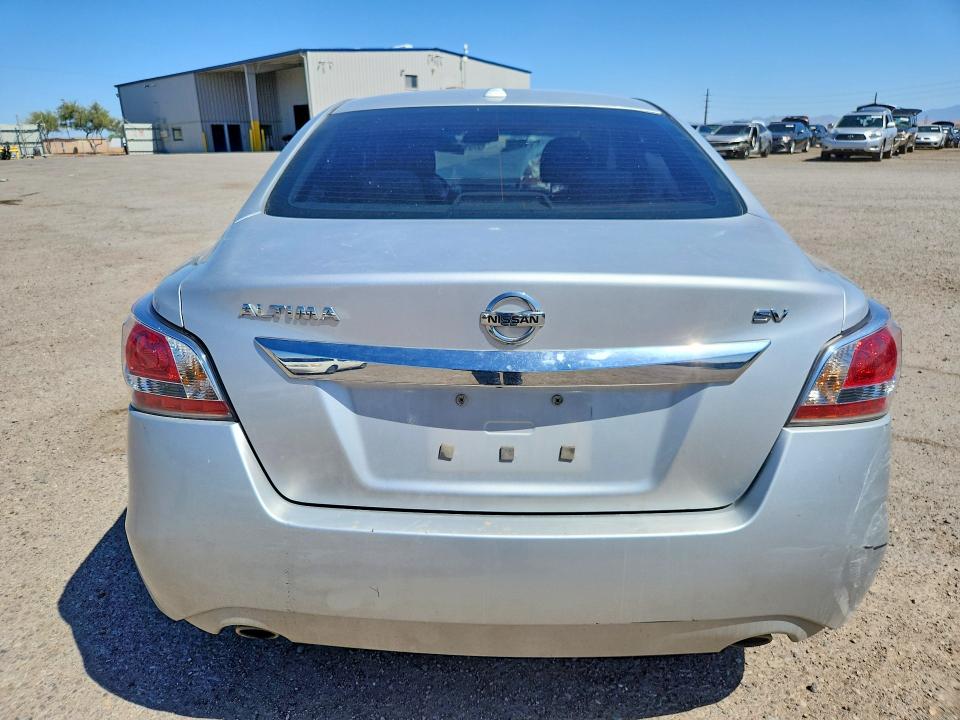 2015 Nissan Altima მანქანა იყიდება აუქციონზე, vin: 1N4AL3AP9FC105917, აუქციონის ნომერი: 54859286