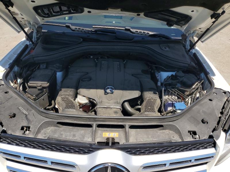 53174596 :رقم المزاد ، 4JGDF6EE6HA848456 vin ، 2017 Mercedes-benz Gls مزاد بيع