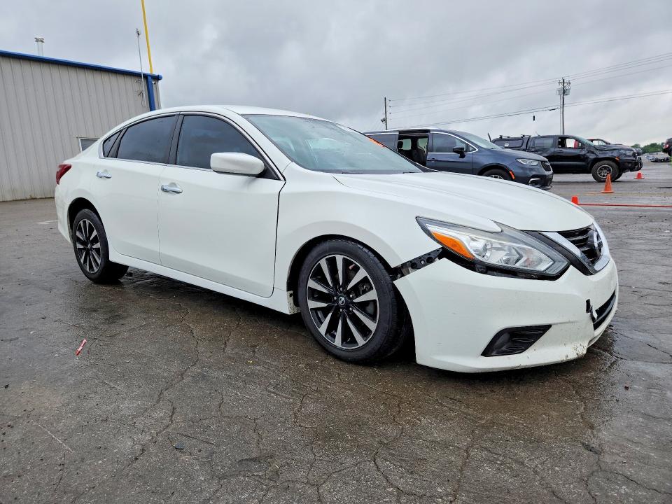 Продажа на аукционе авто 2018 Nissan Altima, vin: 1N4AL3AP3JC159299, номер лота: 54502146