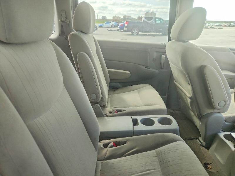 52250526 :رقم المزاد ، JN8AE2KP1G9156070 vin ، 2016 Nissan Quest مزاد بيع