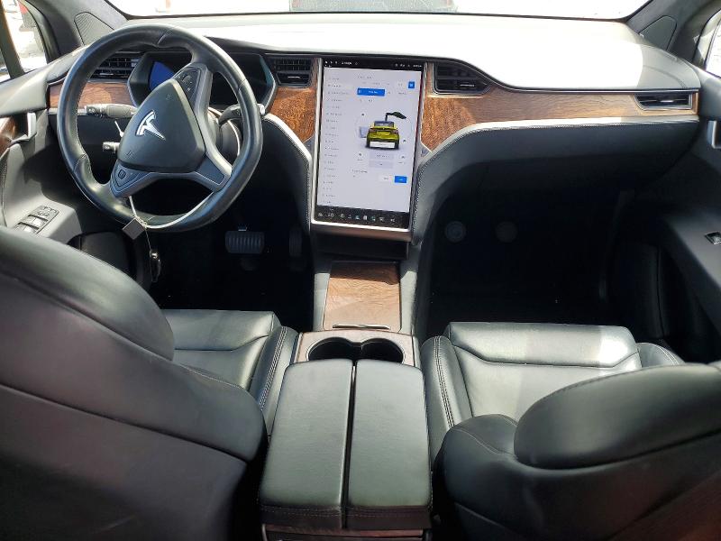 Продажа на аукционе авто 2018 Tesla Model X, vin: 5YJXCAE26JF119891, номер лота: 55044826