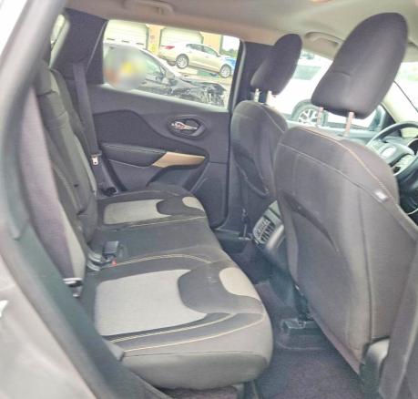 Aukcja sprzedaży 2018 Jeep Cherokee, vin: 1C4PJLCB0JD605513, numer aukcji: 52539386