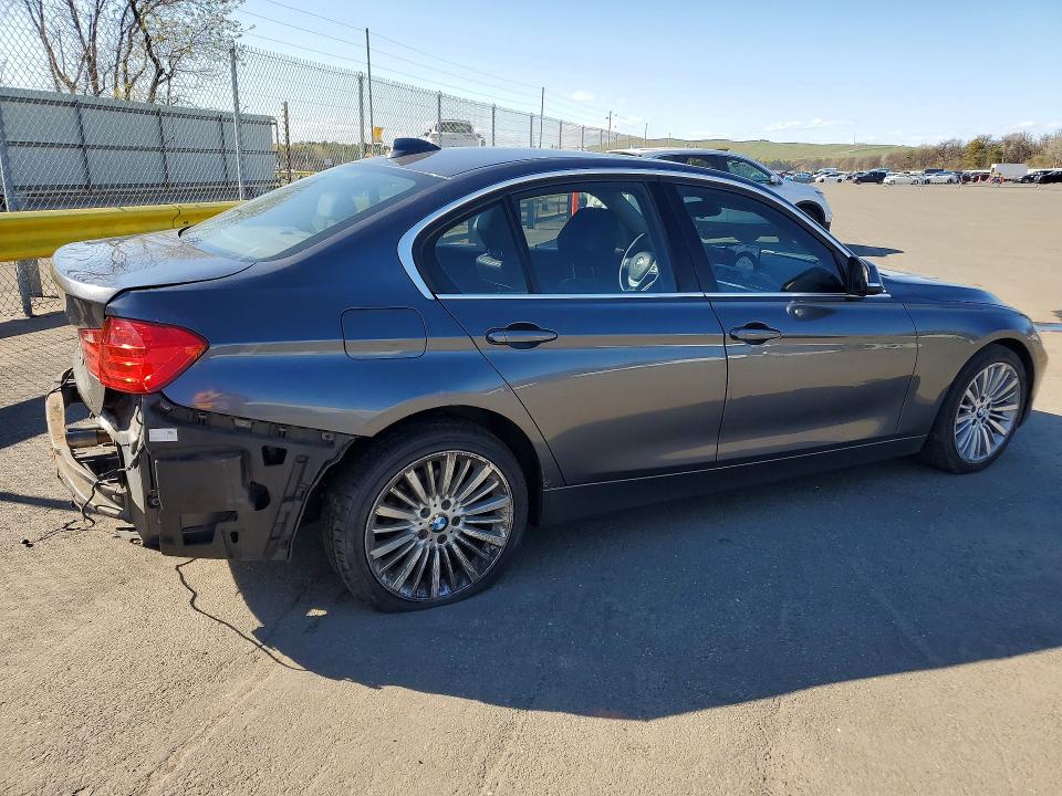 2013 Bmw 328 მანქანა იყიდება აუქციონზე, vin: WBA3B5C52DF594442, აუქციონის ნომერი: 52324786