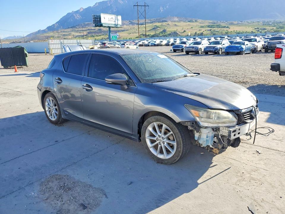 2013 Lexus Ct მანქანა იყიდება აუქციონზე, vin: JTHKD5BH8D2161783, აუქციონის ნომერი: 52131886