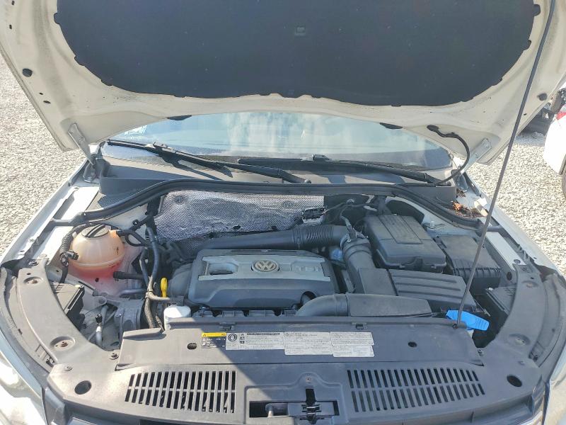 54224566 :رقم المزاد ، WVGBV7AX9FW603402 vin ، 2015 Volkswagen Tiguan مزاد بيع