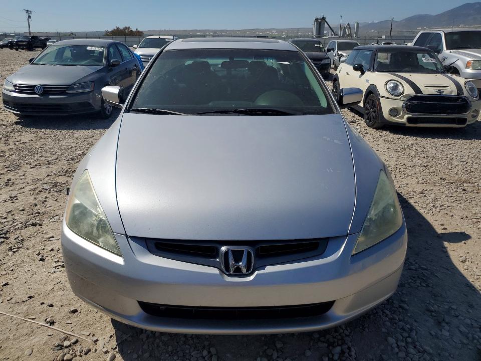52676046 :رقم المزاد ، 1HGCM66535A074118 vin ، 2005 Honda Accord مزاد بيع