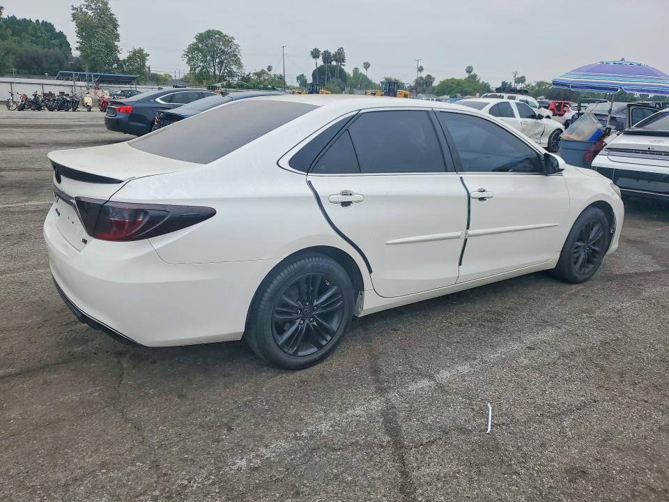 Продаж на аукціоні авто 2015 Toyota Camry, vin: 4T1BF1FK1FU084834, номер лоту: 53123476