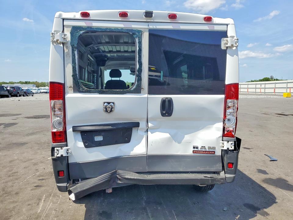 52674786 :رقم المزاد ، 3C6TRVAG4HE525133 vin ، 2017 Ram Promaster 1500 مزاد بيع