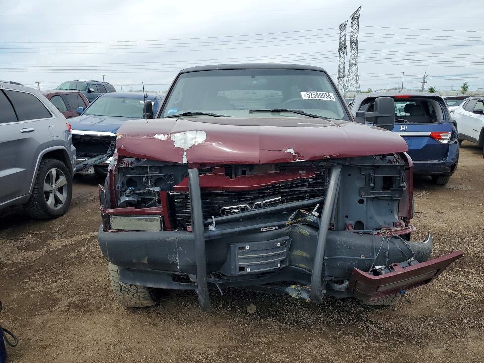 52585936 :رقم المزاد ، 3GKFK16R0XG531905 vin ، 1999 Gmc Suburban مزاد بيع