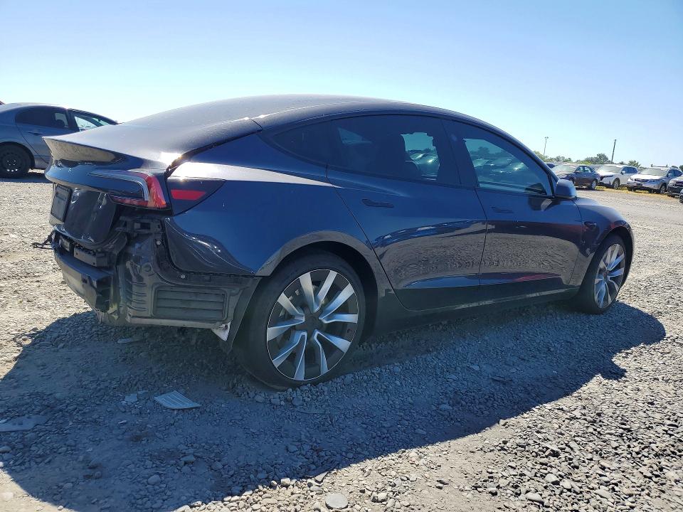 52415626 :رقم المزاد ، 5YJ3E1EA2SF891807 vin ، 2025 Tesla Model 3 مزاد بيع