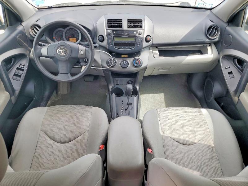 52622076 :رقم المزاد ، 2T3BF4DV8BW085365 vin ، 2011 Toyota Rav4 مزاد بيع