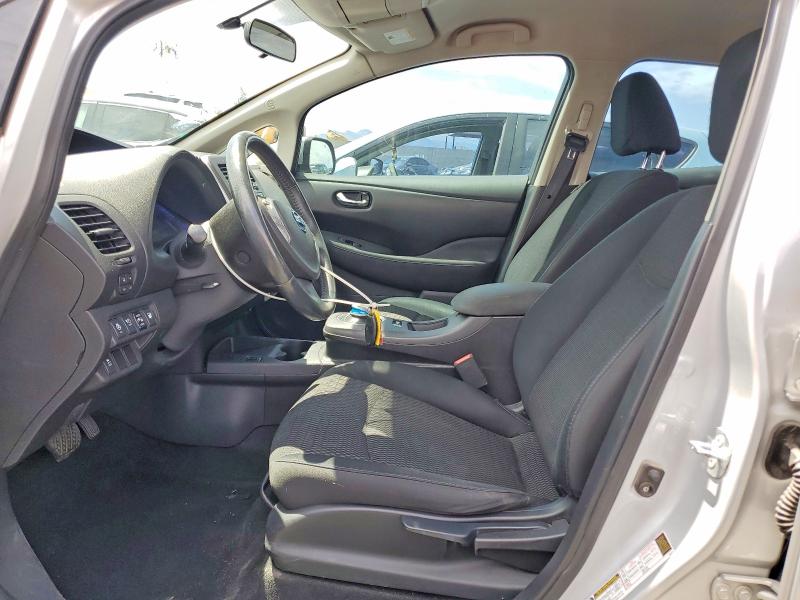 2015 Nissan Leaf მანქანა იყიდება აუქციონზე, vin: 1N4AZ0CP1FC326700, აუქციონის ნომერი: 52370916
