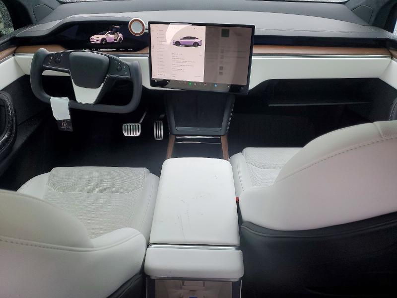 53088586 :رقم المزاد ، 7SAXCBE57PF365585 vin ، 2023 Tesla Model X مزاد بيع