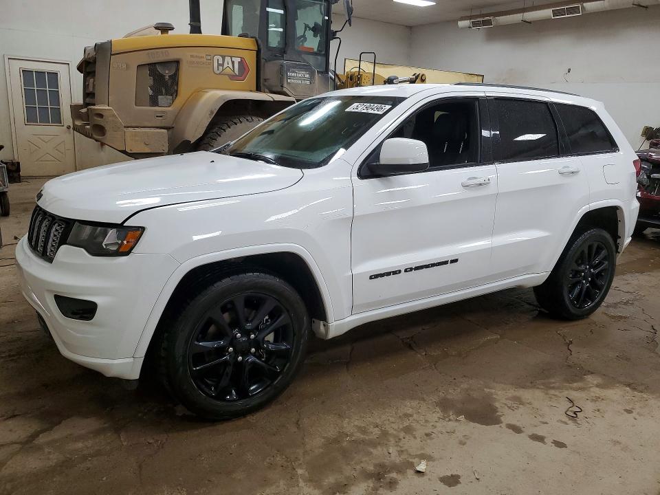 Продажа на аукционе авто 2022 Jeep Grand Cherokee, vin: 1C4RJFAGXNC148066, номер лота: 52190496