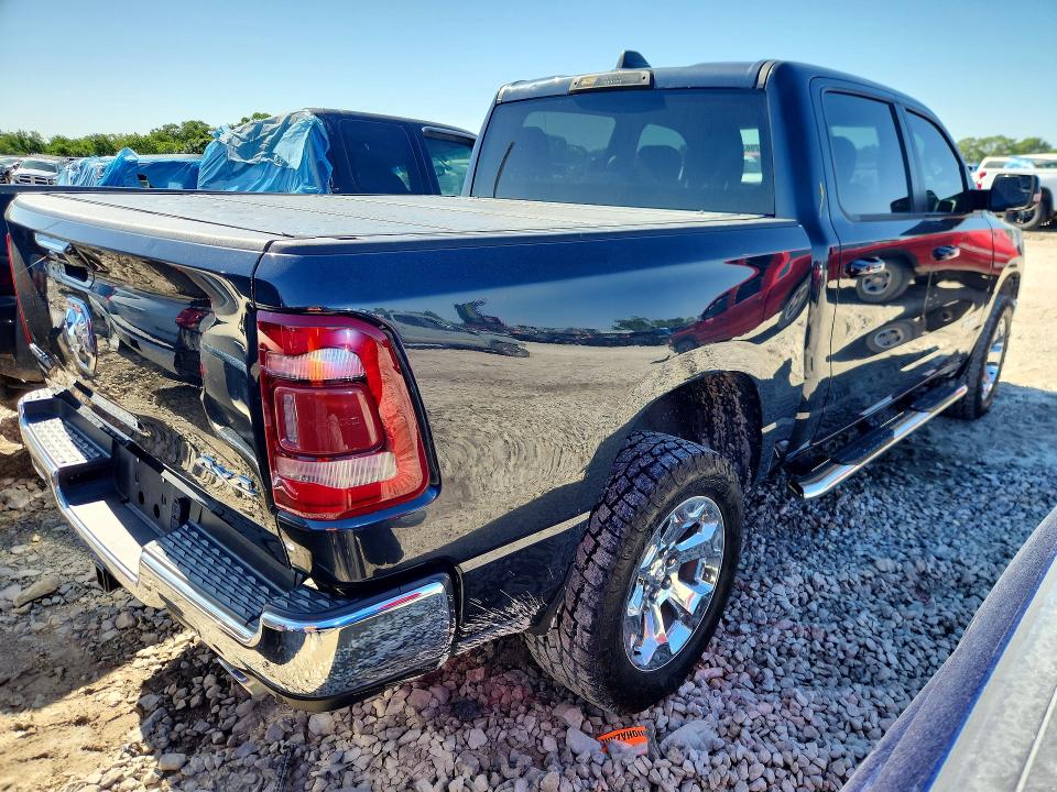 53128636 :رقم المزاد ، 1C6SRFFT2KN573708 vin ، 2019 Ram 1500 مزاد بيع