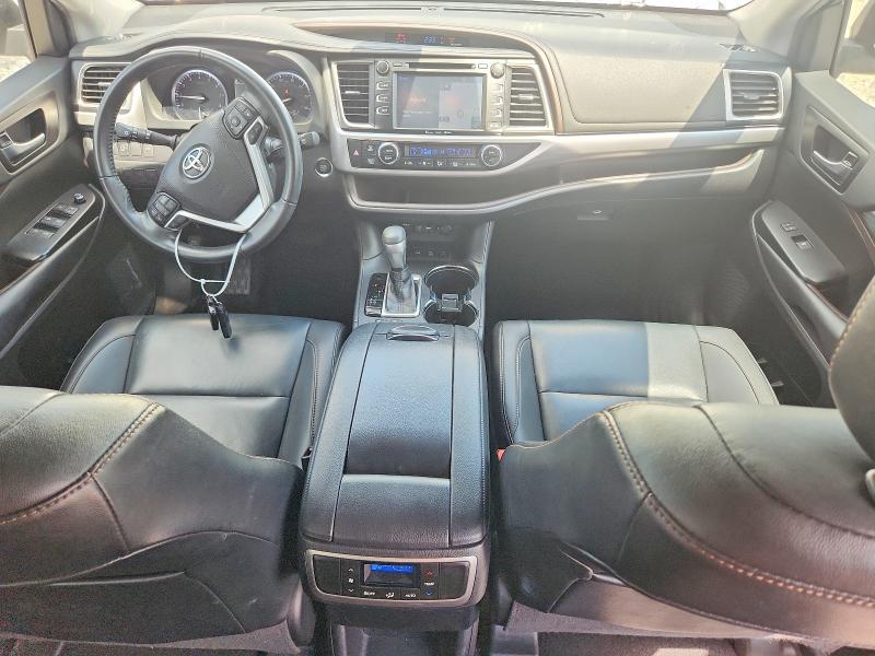 Продажа на аукционе авто 2019 Toyota Highlander, vin: 5TDJZRFH3KS998009, номер лота: 54115896