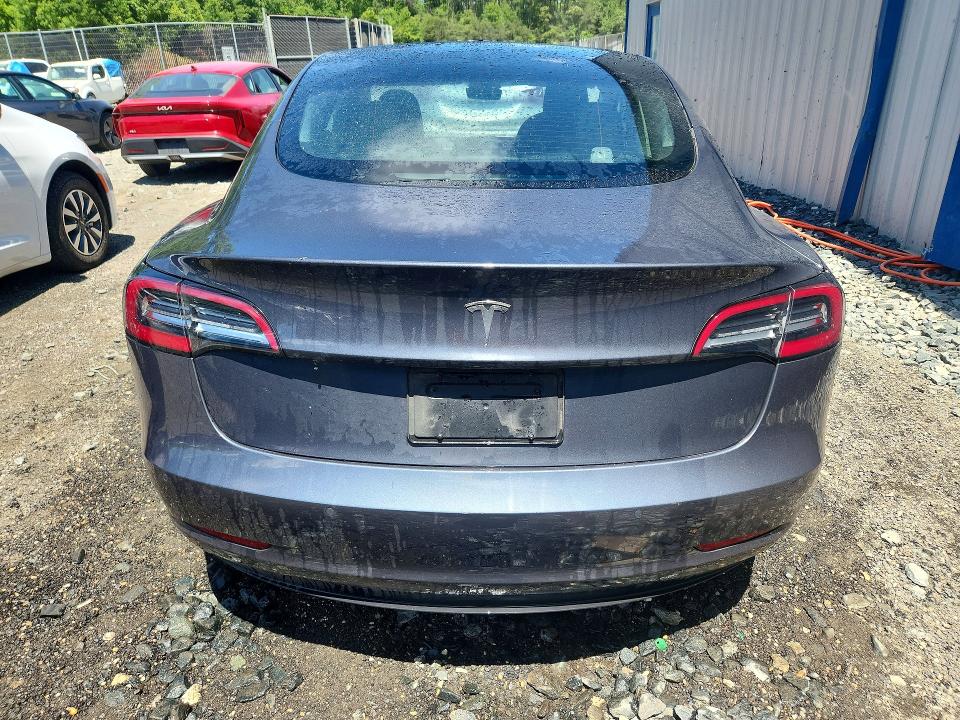 2022 Tesla Model 3 მანქანა იყიდება აუქციონზე, vin: 5YJ3E1EA9NF369356, აუქციონის ნომერი: 53782146
