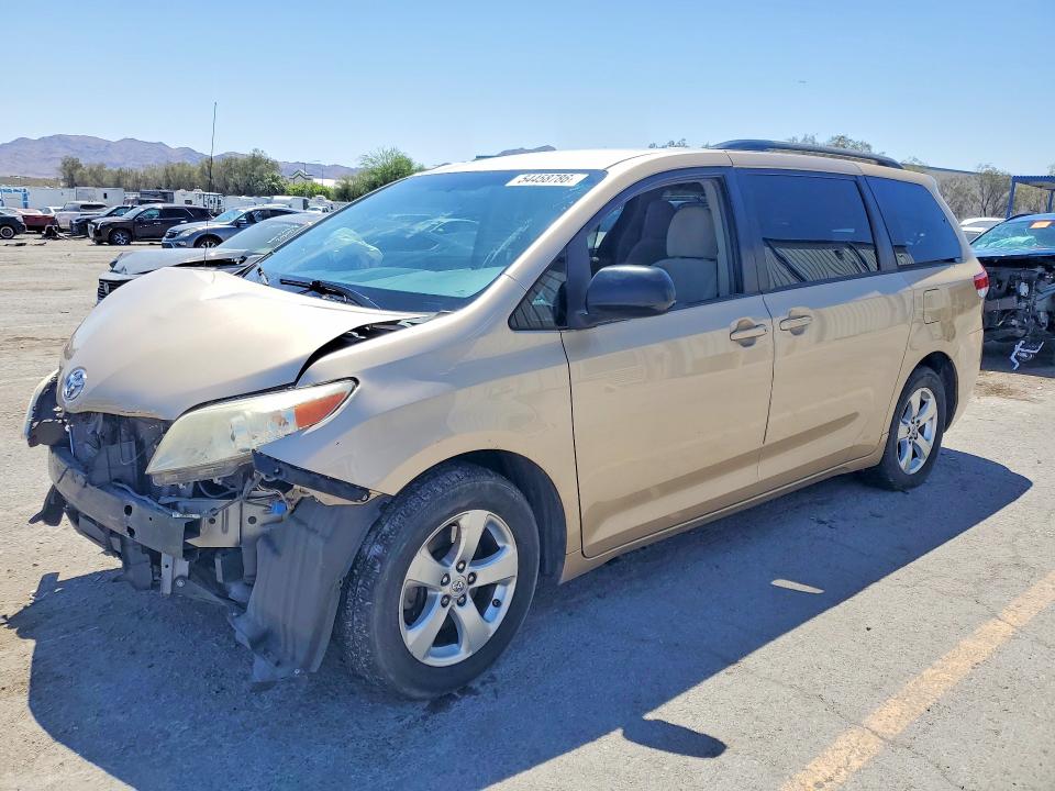 2013 Toyota Sienna მანქანა იყიდება აუქციონზე, vin: 5TDKK3DC5DS392534, აუქციონის ნომერი: 54458786