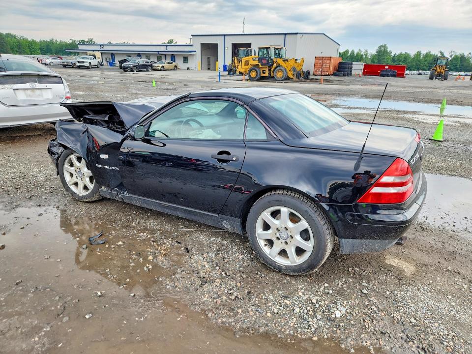 1998 Mercedes-benz Slk მანქანა იყიდება აუქციონზე, vin: WDBKK47F6WF074113, აუქციონის ნომერი: 53024786